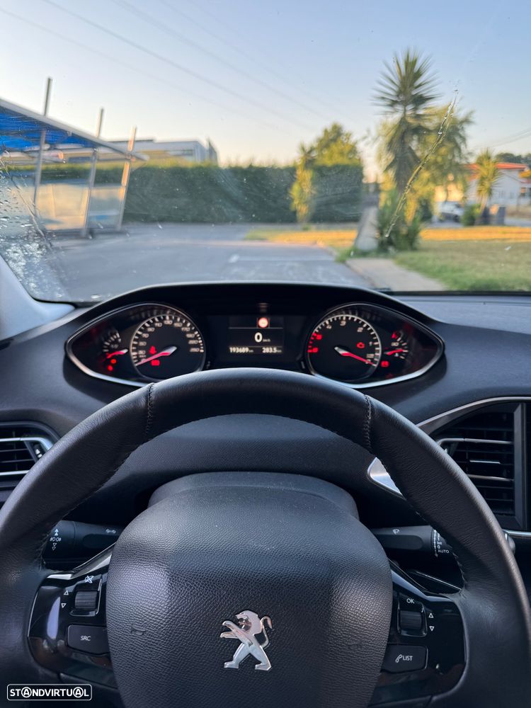 Peugeot 308 SW BlueHDi 100 Stop & Start Active Pack - 7