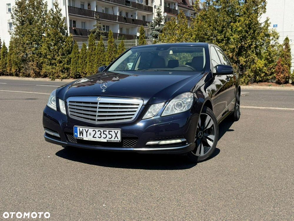 Mercedes-Benz Klasa E 500 4-Matic Avantgarde - 3