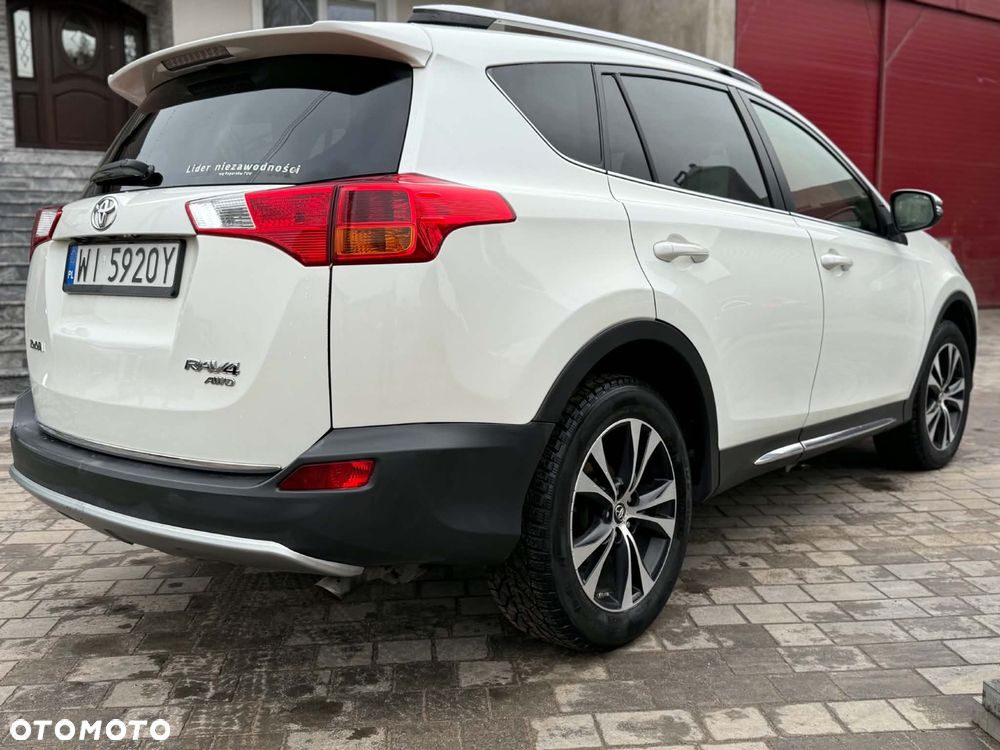 Toyota RAV4 - 6