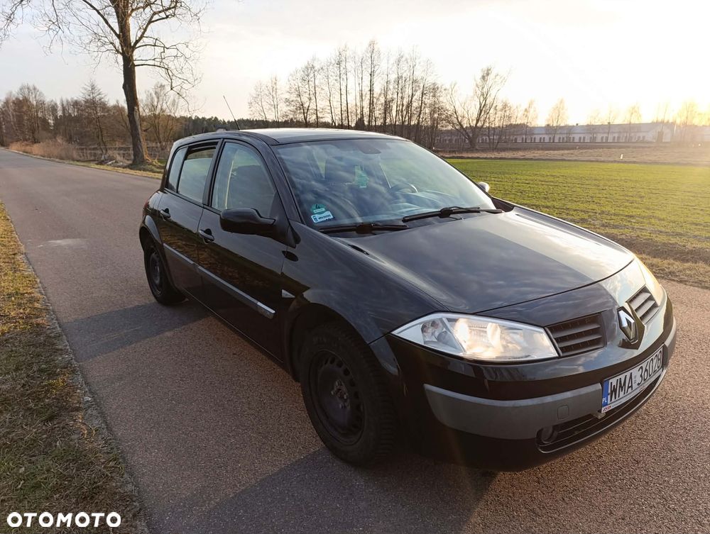 Renault Megane 1.6 Confort Dynamique - 2