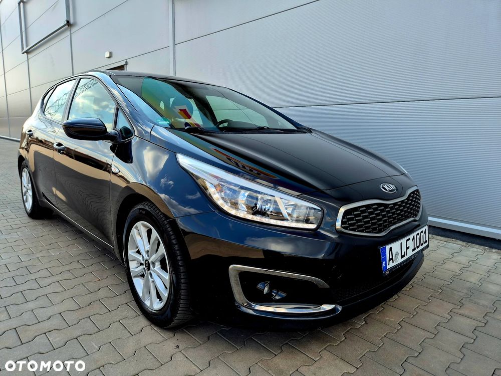 Kia Ceed 1.4 L - 3
