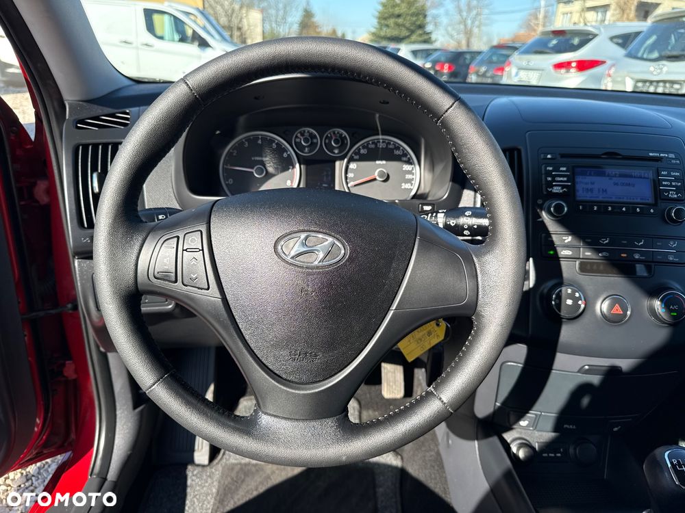 Hyundai i30 1.4 Edition 20 - 12