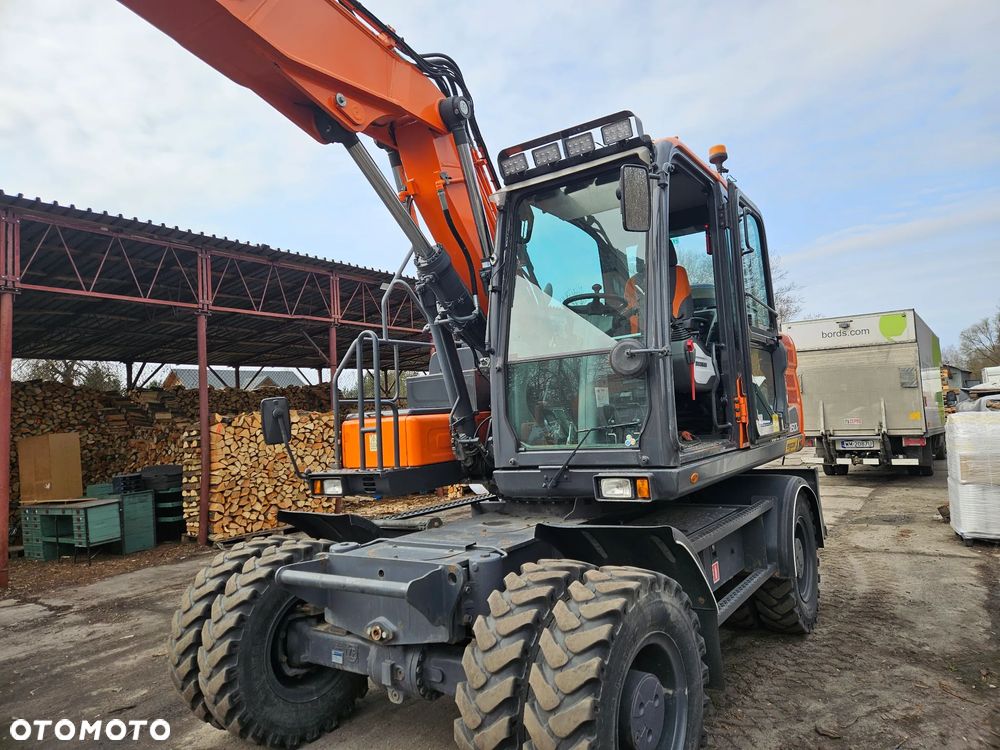 Doosan dx160 - 7