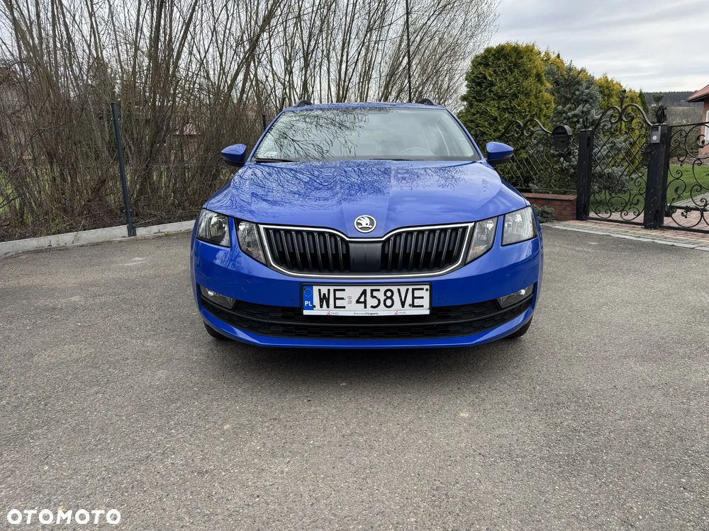 Skoda Octavia 2.0 TDI Ambition DSG - 2