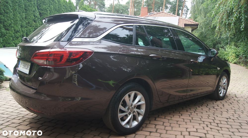 Opel Astra 1.6 CDTI Sport - 4