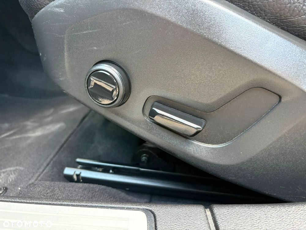 Volvo V60 B3 B Geartronic Momentum - 17