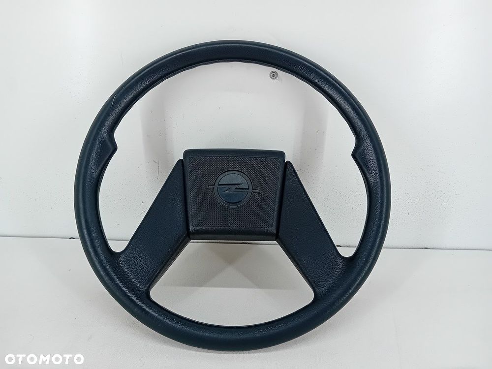 KIEROWNICA OPEL KADETT E ( 84-94 ) 90184721  6390013 - 1