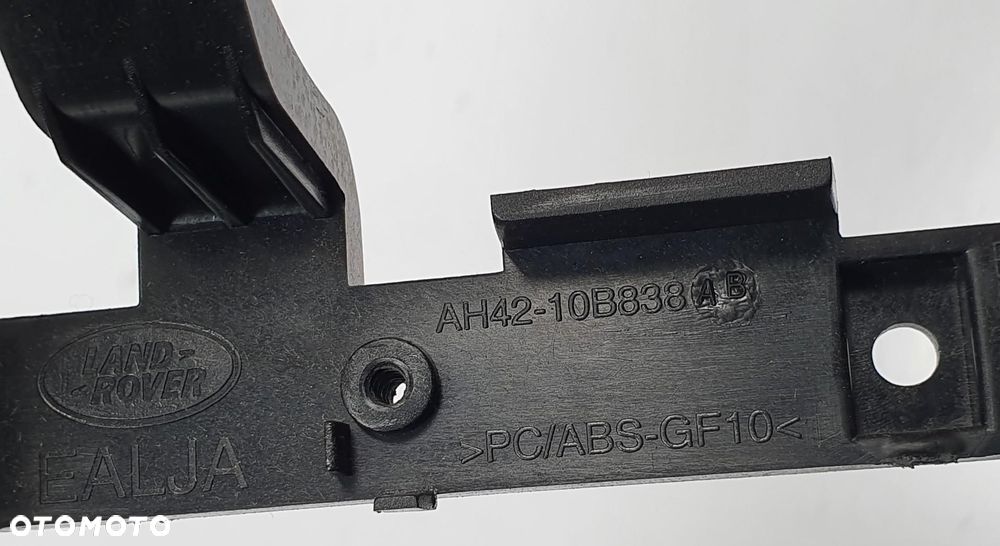 RAMKA STELAŻ RADIA RANGE ROVER III L322 AH42-10B838-AB - 3