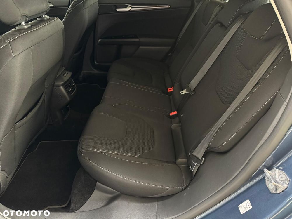 Ford Mondeo 2.0 EcoBlue Titanium - 34