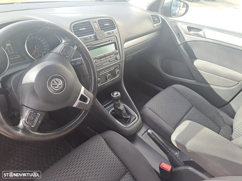 VW Golf 2.0 TDi Trendline - 4