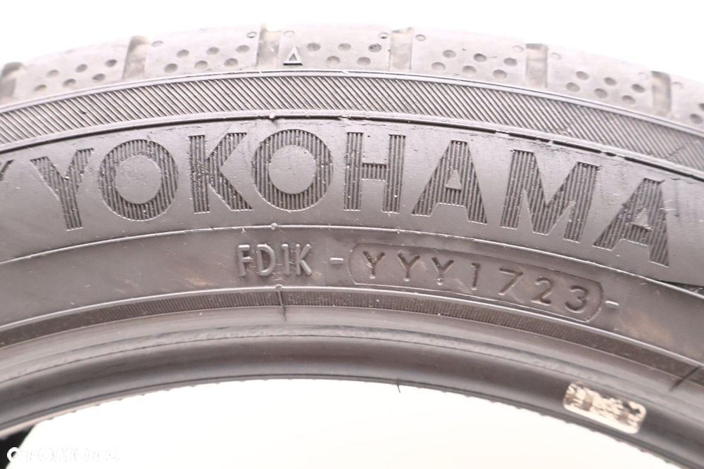 OPONA YOKOHAMA BLUEARTH GT AE51 245/45/18 - 2