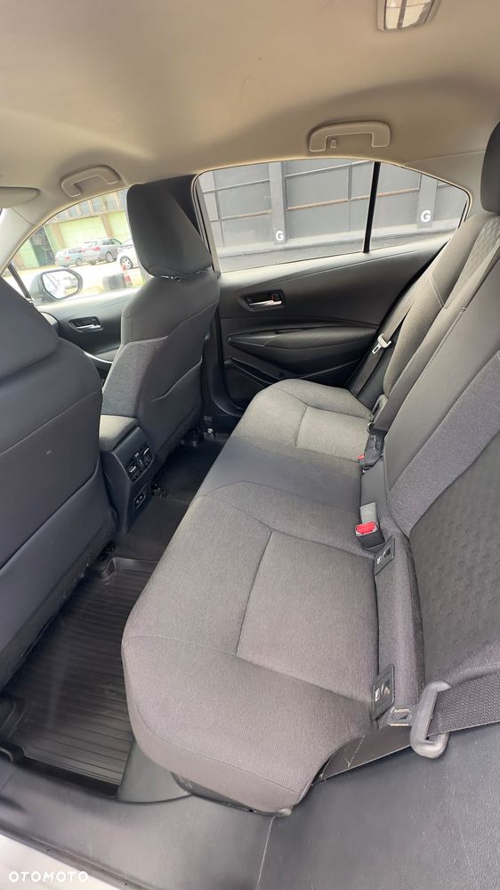 Toyota Corolla 1.8 Hybrid Comfort - 11