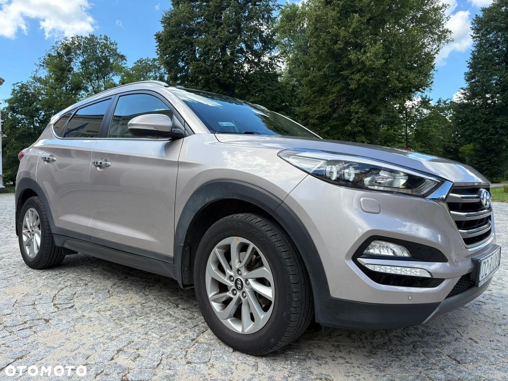 Hyundai Tucson 2.0 CRDI BlueDrive TourdePologne 2WD - 2