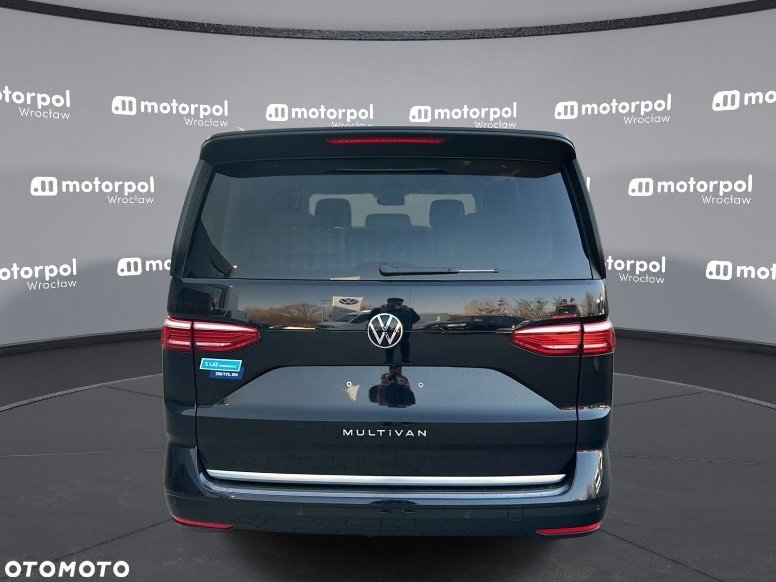 Volkswagen Multivan 2.0 TSI L1 Style DSG - 7