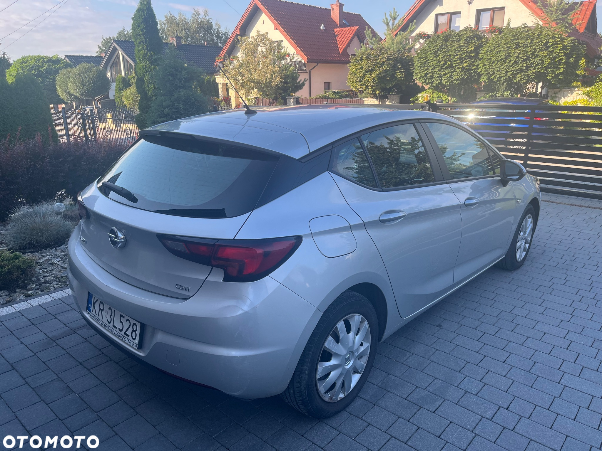 Opel Astra IV 1.6 CDTI Enjoy - 4