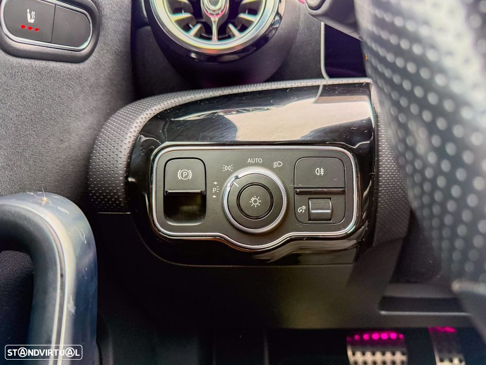 Mercedes-Benz CLA 220 d Shooting Brake AMG Line Aut. - 12