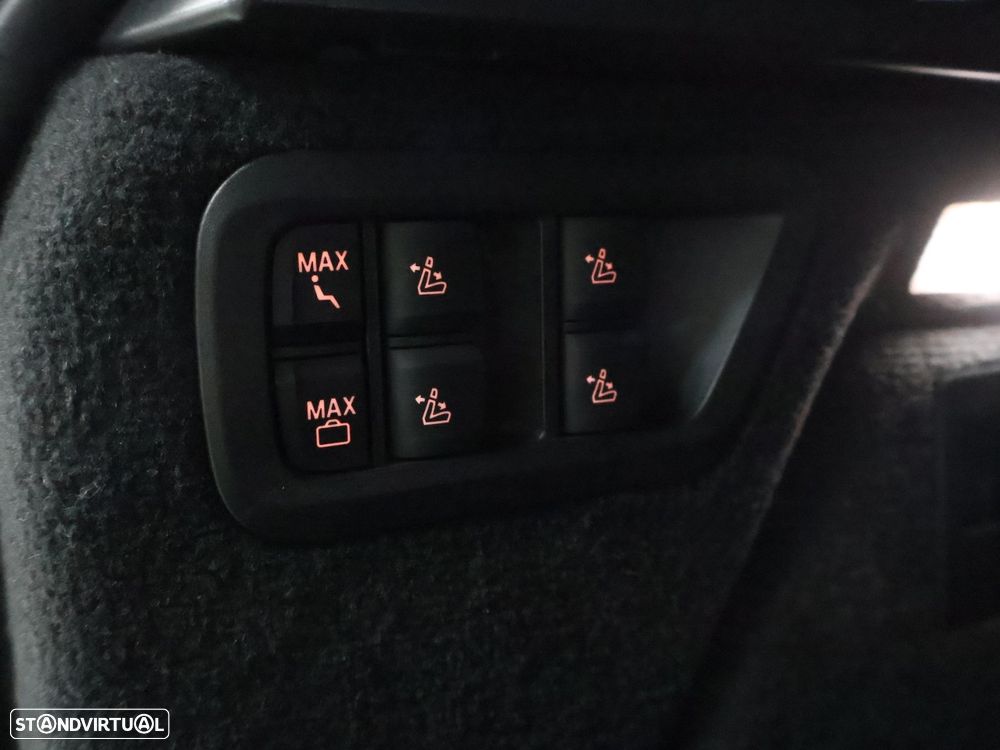 BMW X7 40 d xDrive Pack M - 37