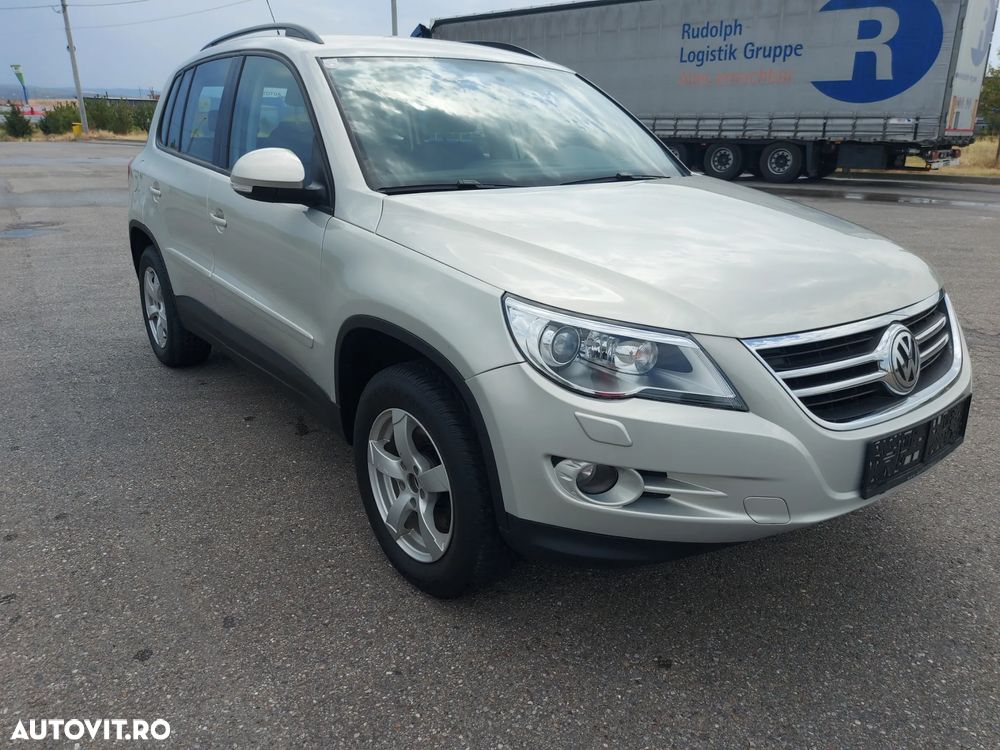 Volkswagen Tiguan - 18