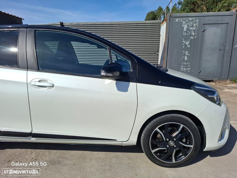 Toyota Yaris 1.5 HSD Square Collec.White - 13