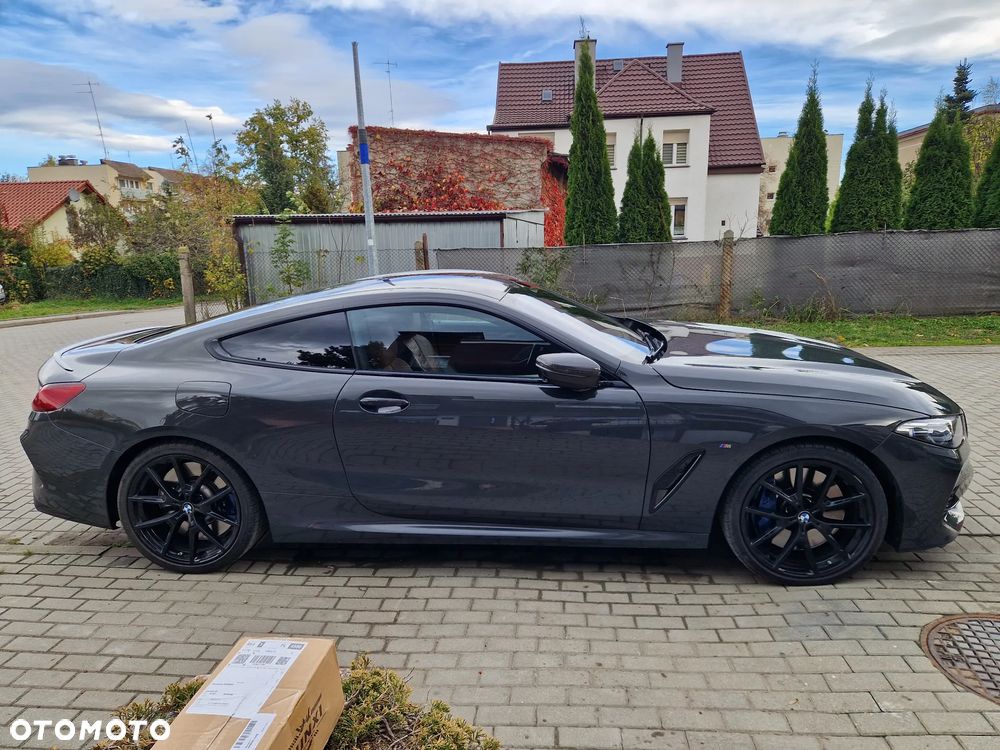 BMW Seria 8 - 22