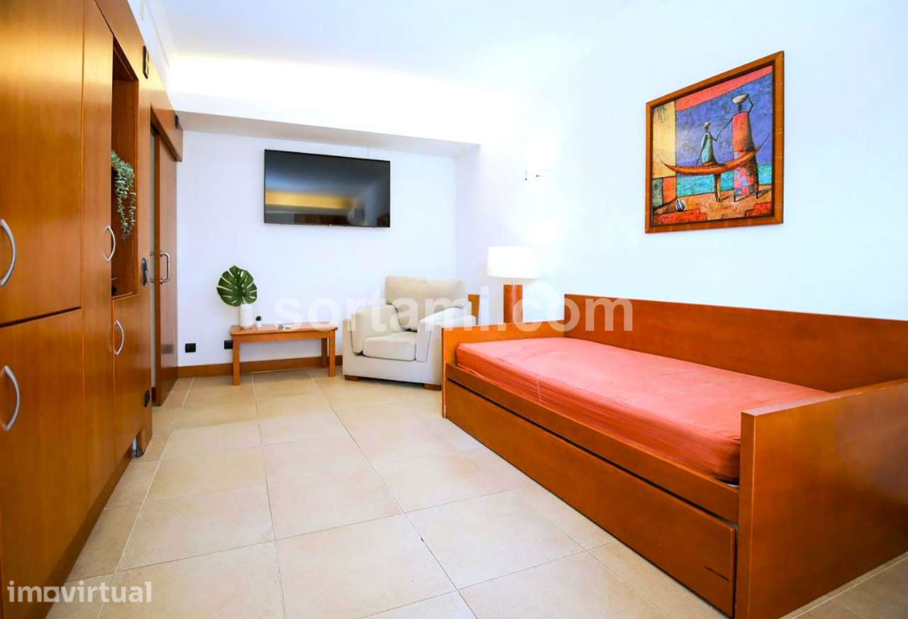 Apartamento T1 Venda em Quarteira,Loulé - Grande imagem: 2/14