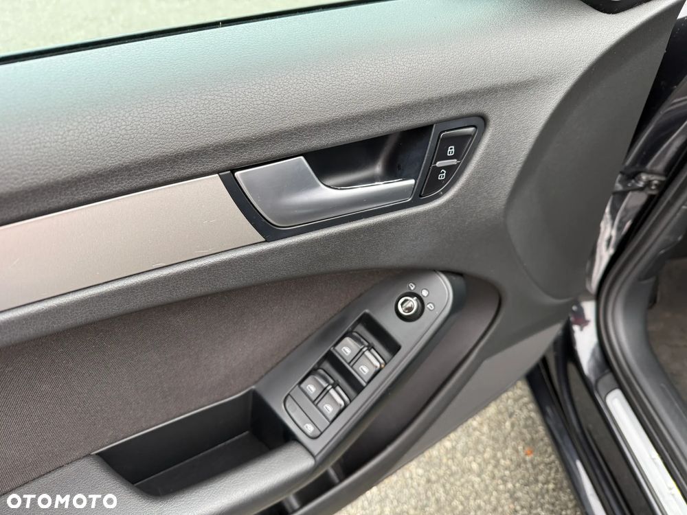 Audi A4 Avant 2.0 TDI Limited Edition Multitr - 14