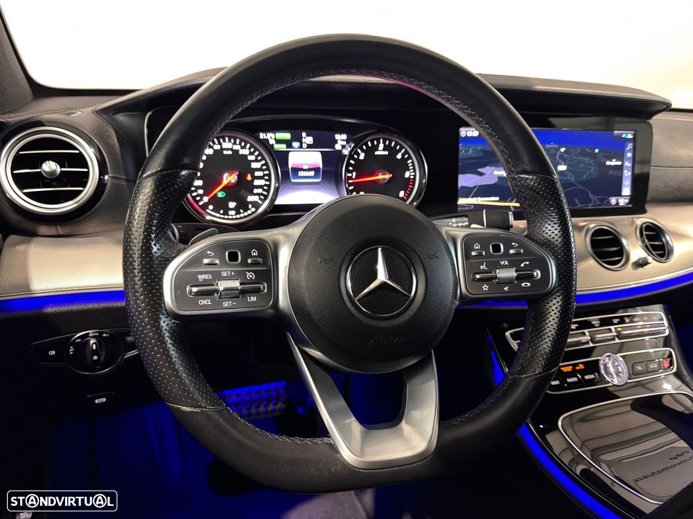 Mercedes-Benz E 300 de AMG Line - 42