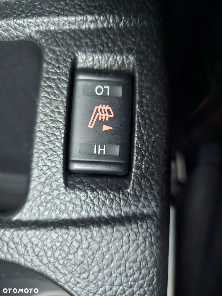 Nissan Qashqai 1.2 DIG-T N-Vision - 31