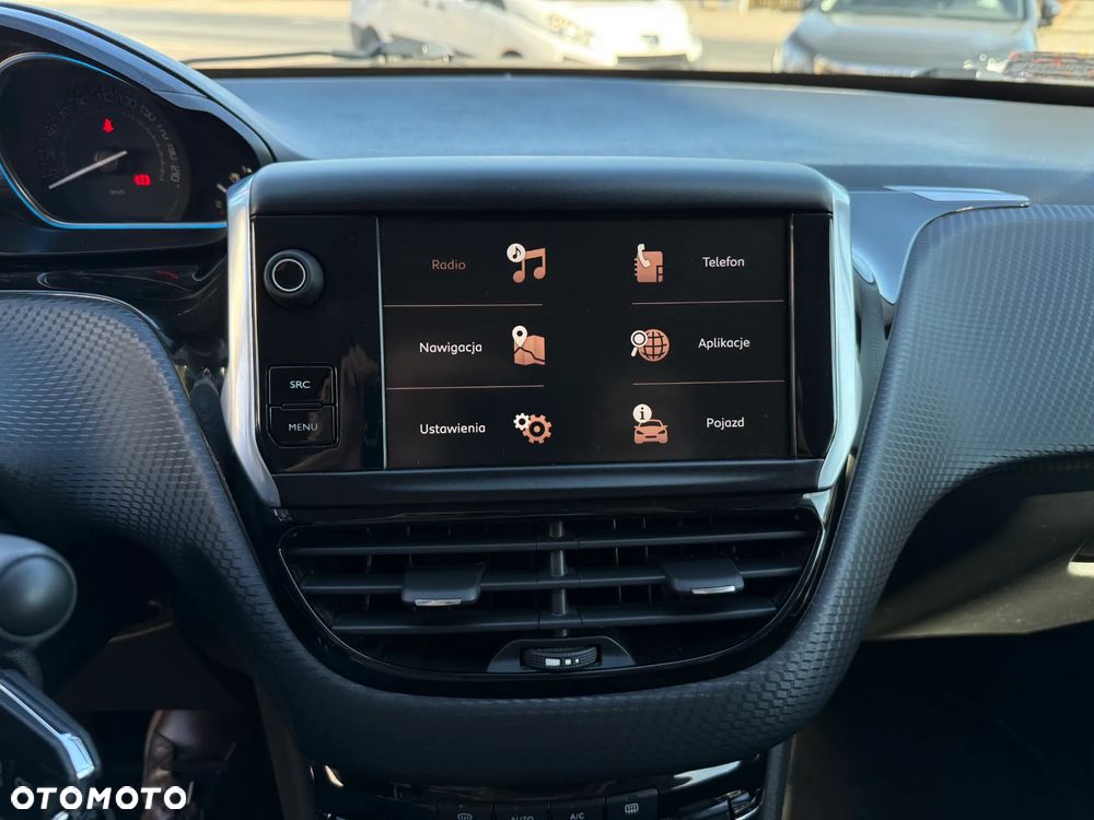 Peugeot 2008 PureTech 110 Stop&Start Allure - 24