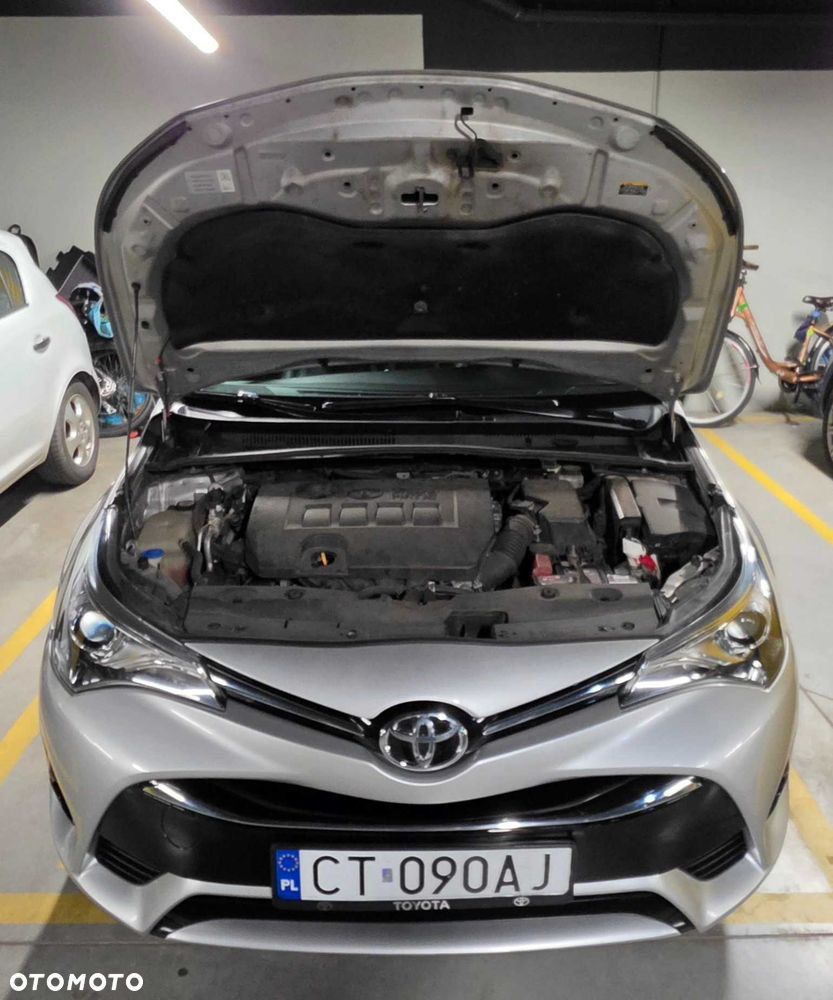 Toyota Avensis - 7
