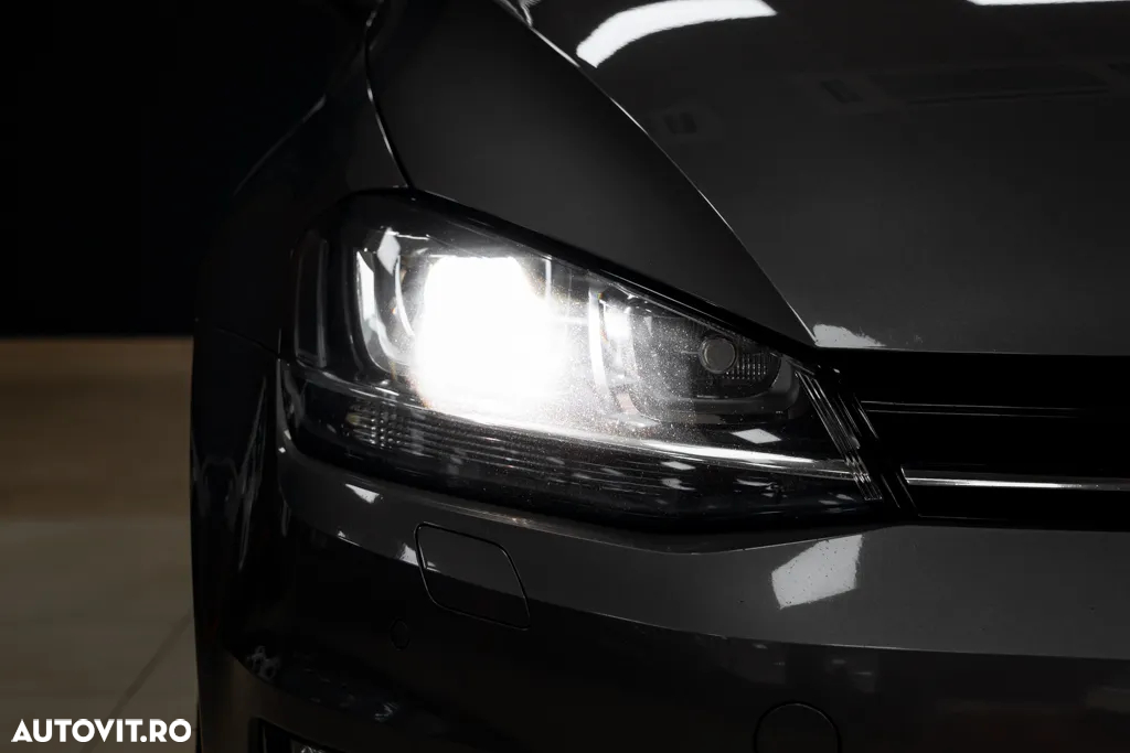 Volkswagen Golf 1.4 TSI BlueMotion Technology DSG Highline - 22