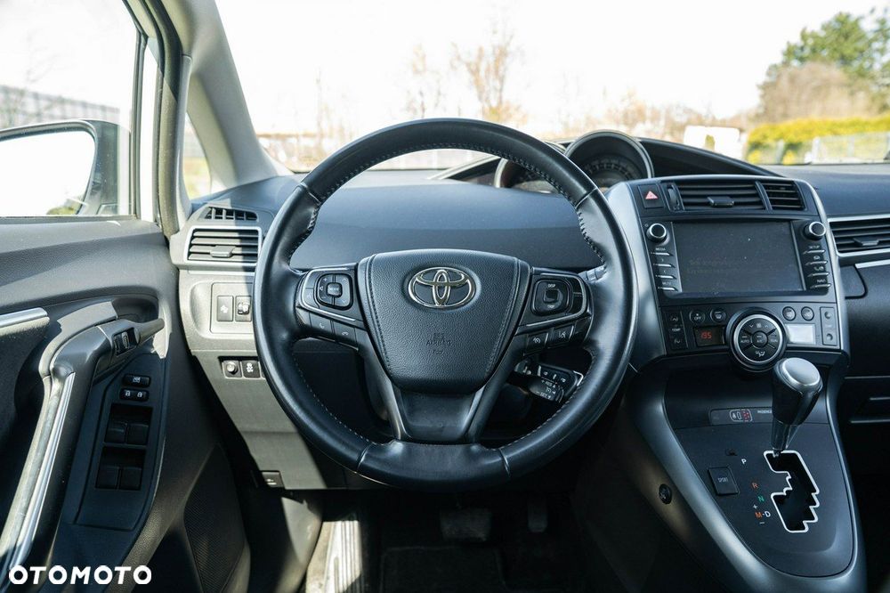 Toyota Verso - 15