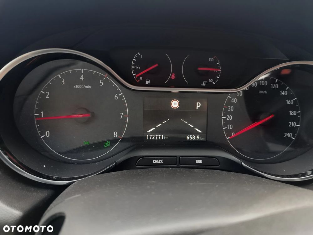 Opel Grandland X 1.6 T Elite S&S - 11
