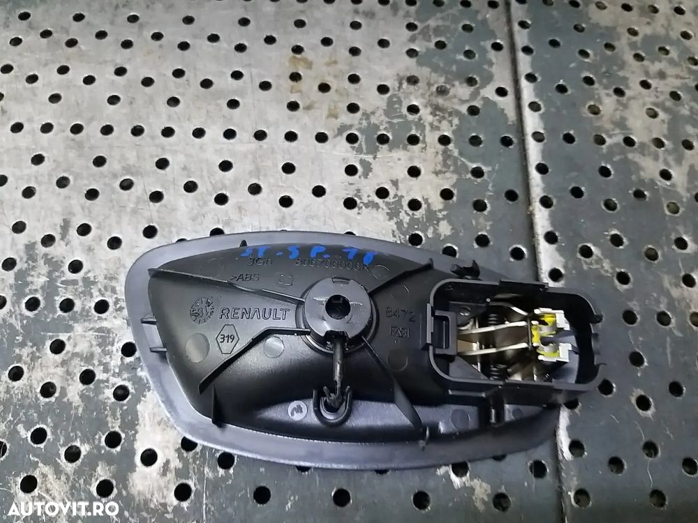 Maner interior usa stanga spate renault captur 1 j5 h5 806700006r - 3