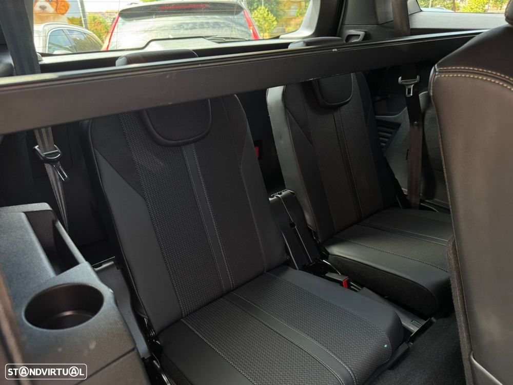 Peugeot 5008 1.5 BlueHDi GT EAT8 - 24