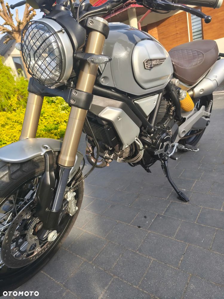 Ducati Scrambler - 15