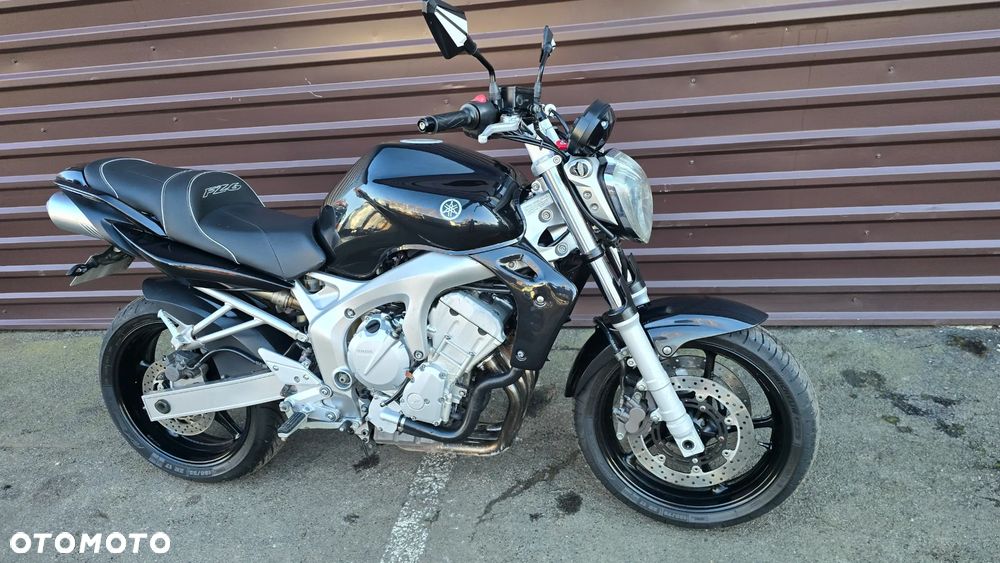 Yamaha FZ6 - 9