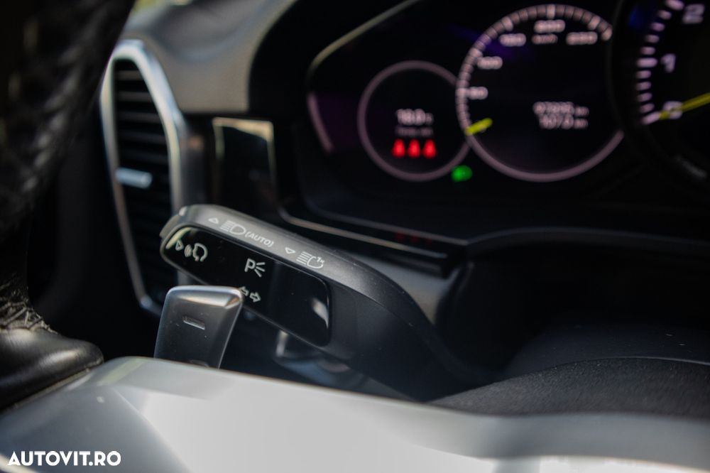 Porsche Cayenne Coupe E-Hybrid Tiptronic S - 22