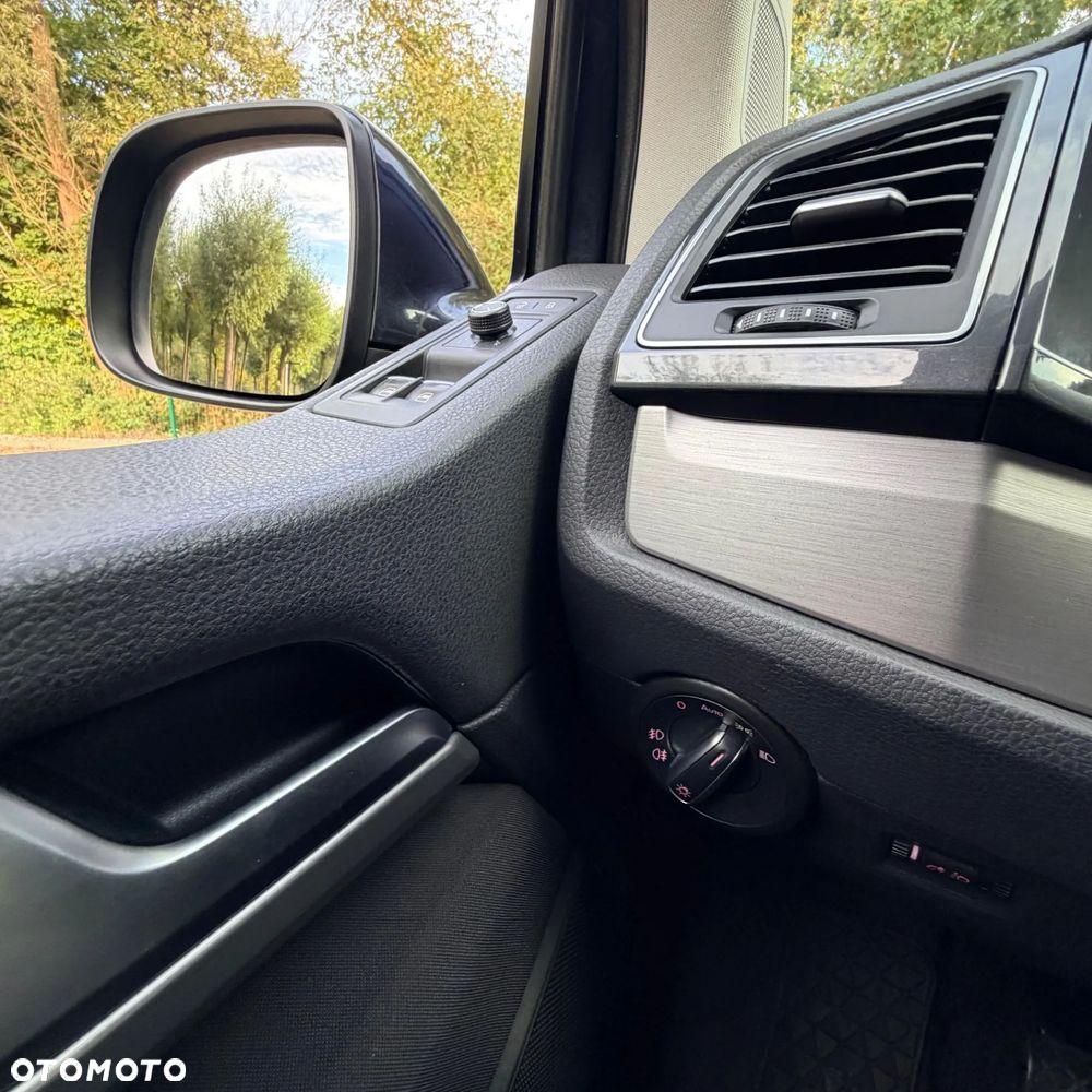 Volkswagen Multivan 2.0 TDI L1 Comfortline - 16