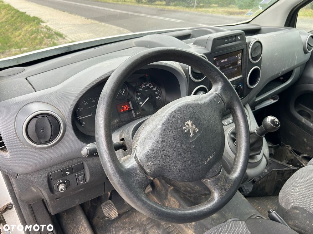 Peugeot Partner - 13