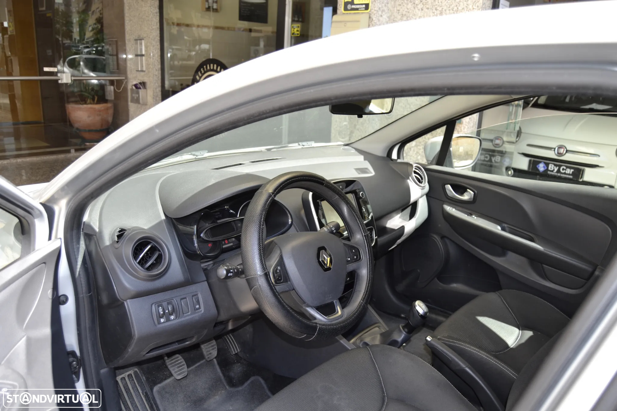Renault Clio 1.5 dCi Zen - 2