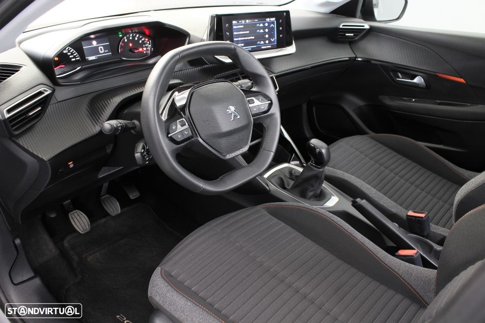 Peugeot 208 1.2 PureTech Active - 19