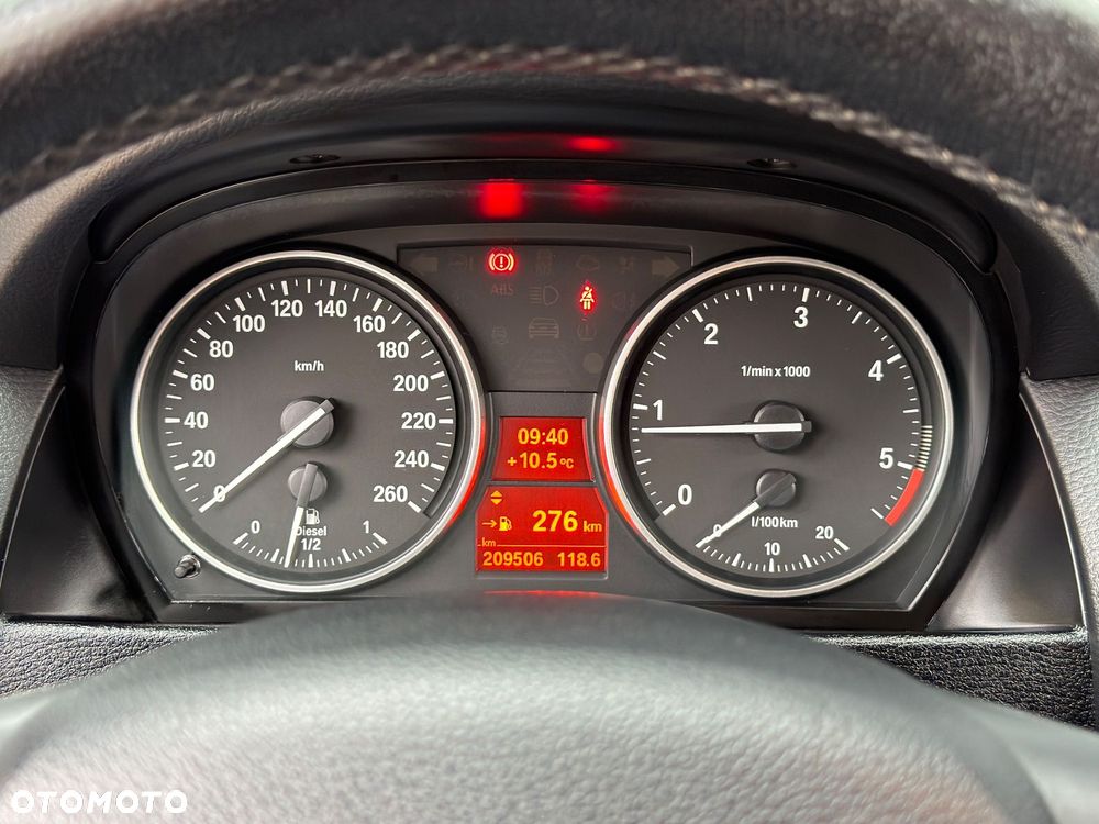 BMW X1 xDrive18d Sport Line - 14