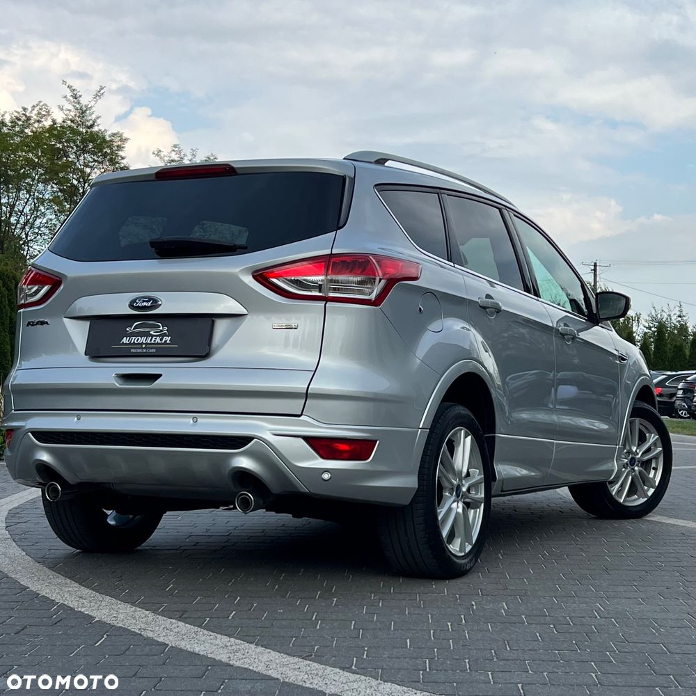 Ford Kuga 1.5 EcoBoost 2x4 Titanium - 11