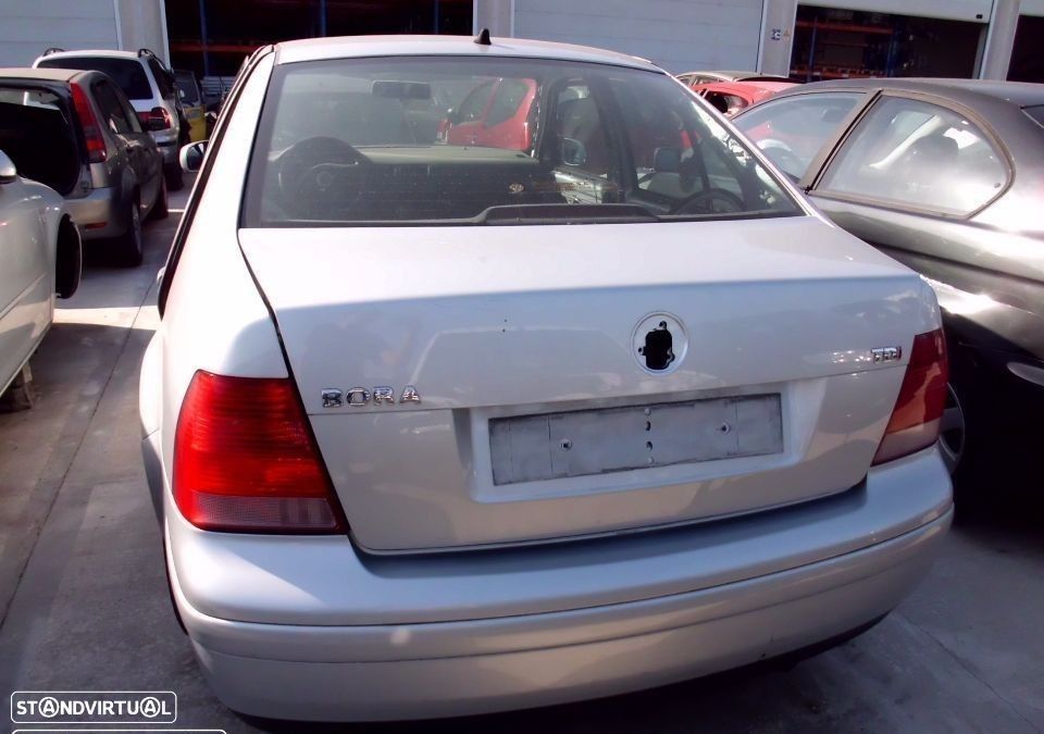 Peças Volkswagen Bora (1J2) 1998 a 2005 - 14