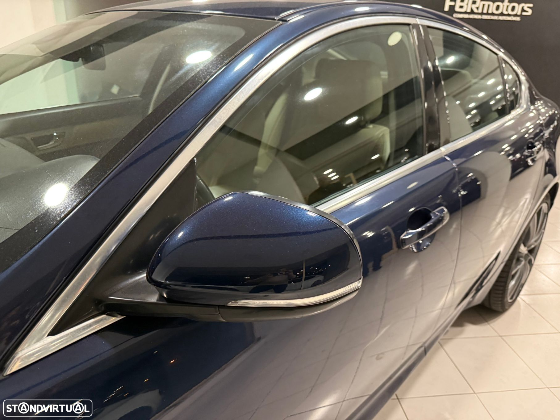 Jaguar XF 2.2 D Premium Luxury - 14