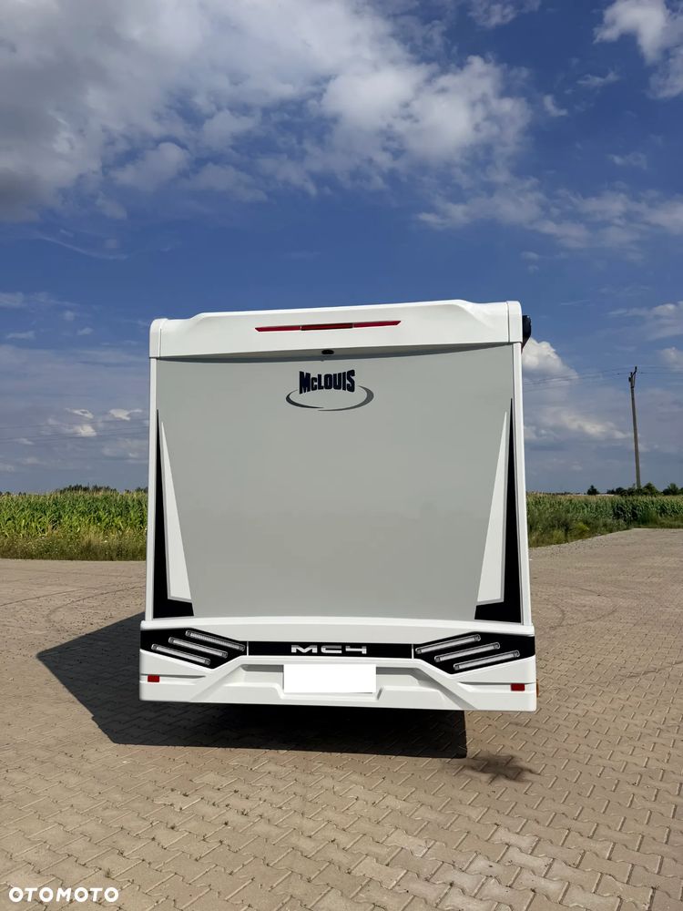 McLOUIS 879 - 6