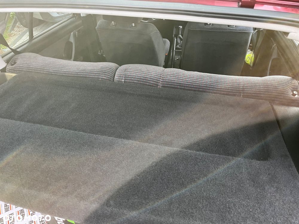 Volkswagen Golf 1.8 GL Syncro - 19