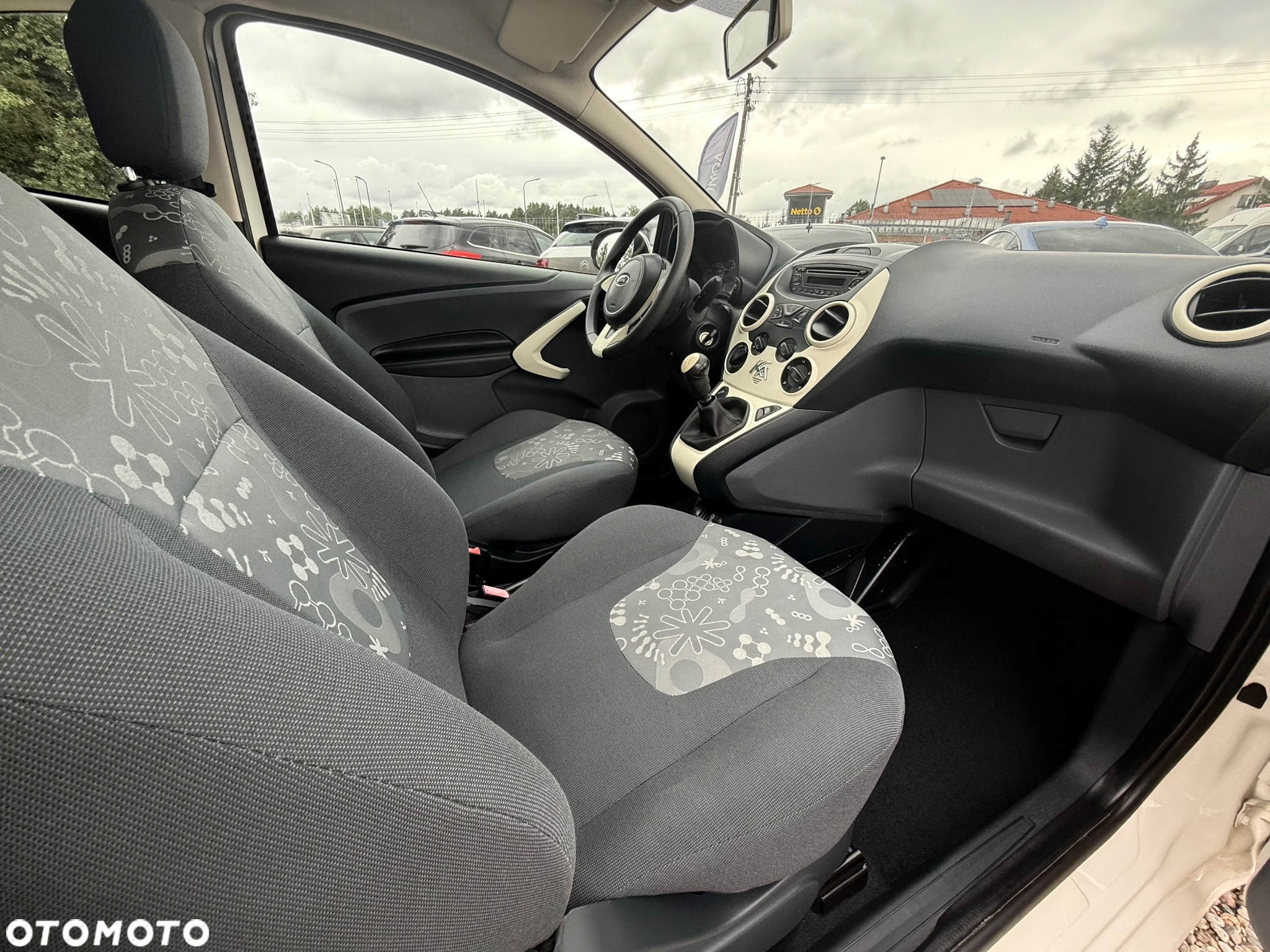 Ford KA 1.2 Trend - 11