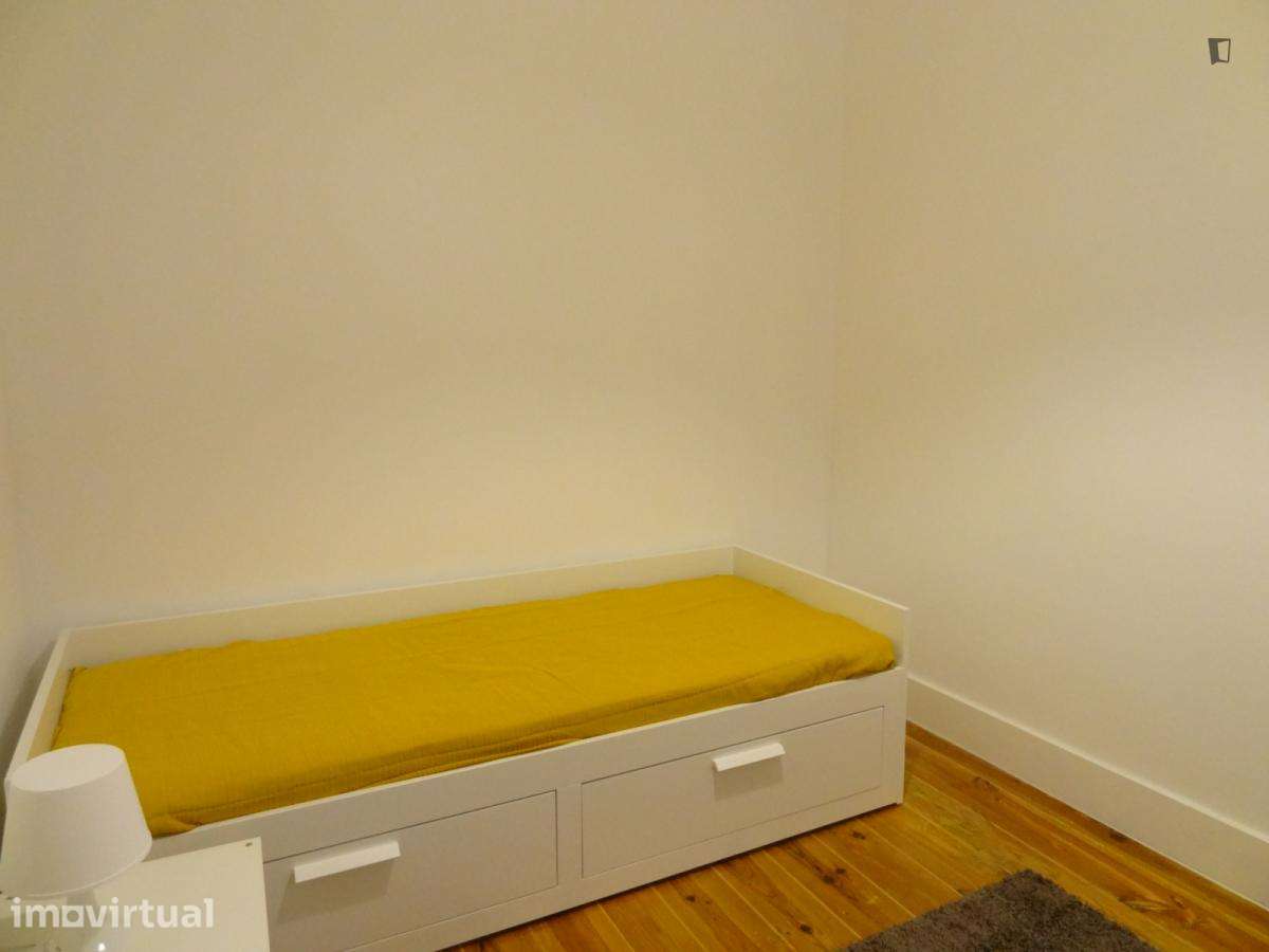 Quarto - localizado em Penha de França Lisbon - Grande imagem: 2/8